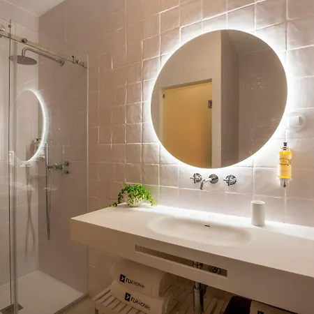 Memoria Flh מלון 3*