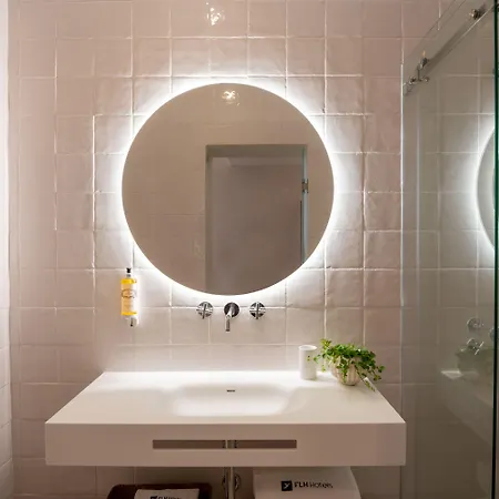 Memoria Flh מלון 3*