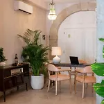 Memoria Flh Hotel